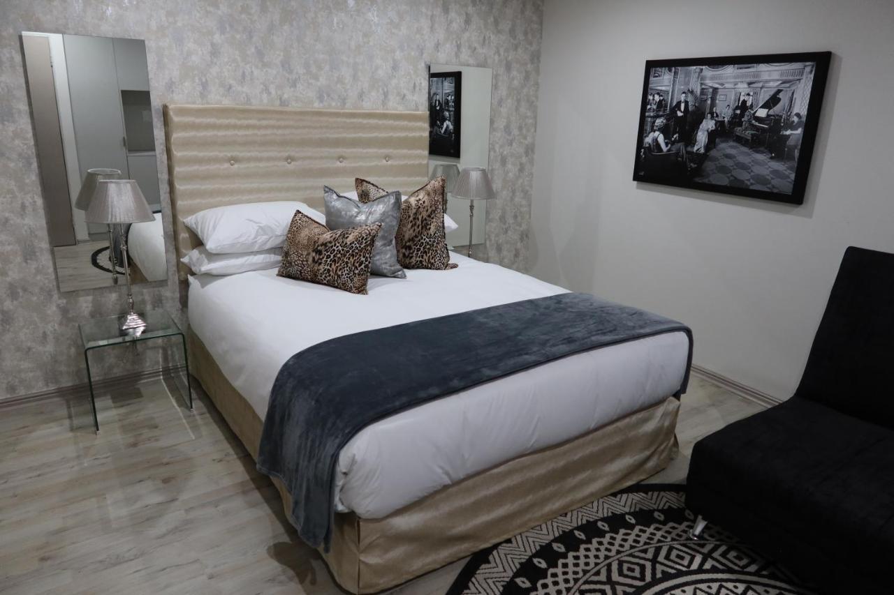 55 On Main Guesthouse And Spa Fish Hoek Extérieur photo
