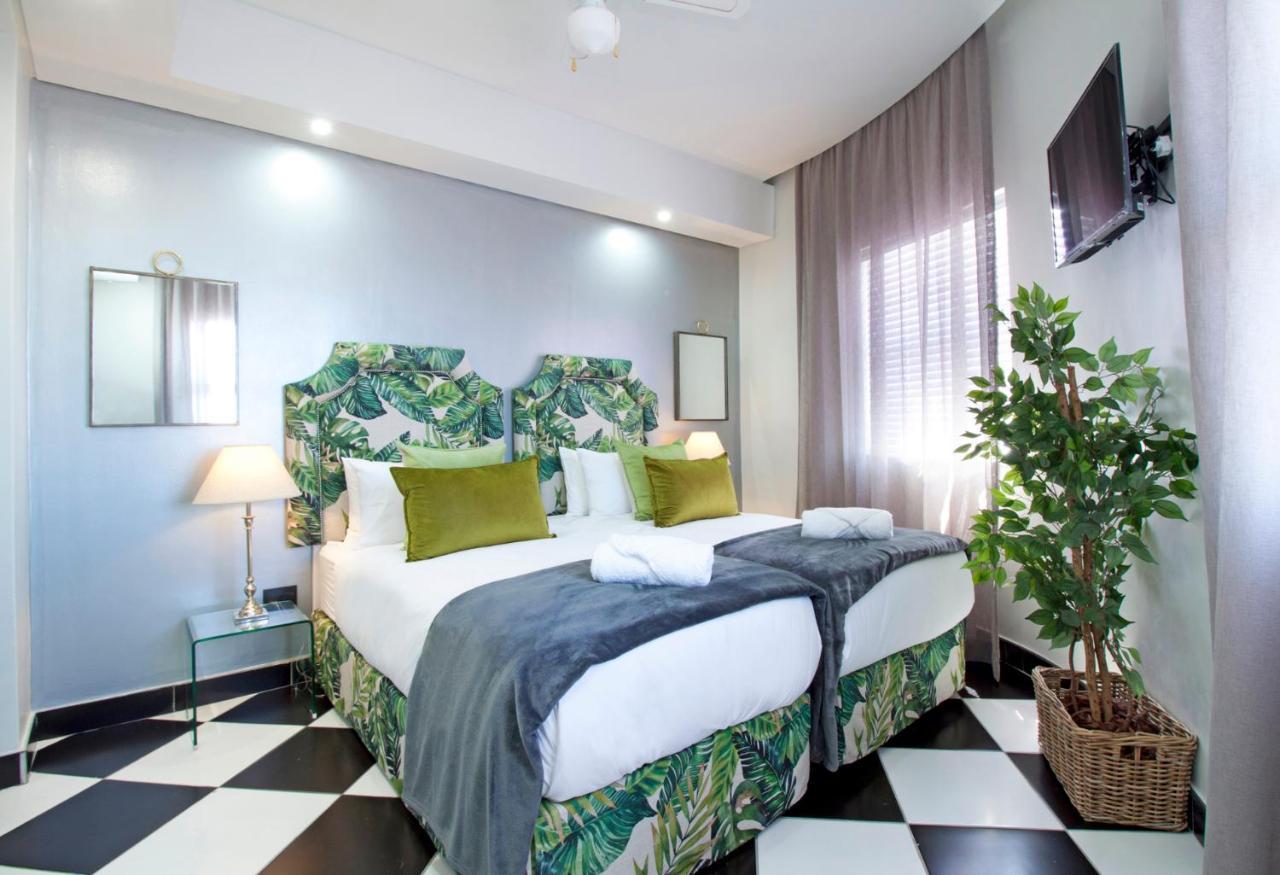 55 On Main Guesthouse And Spa Fish Hoek Extérieur photo