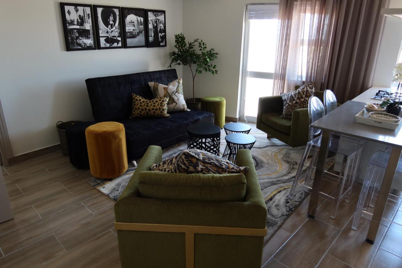 55 On Main Guesthouse And Spa Fish Hoek Extérieur photo