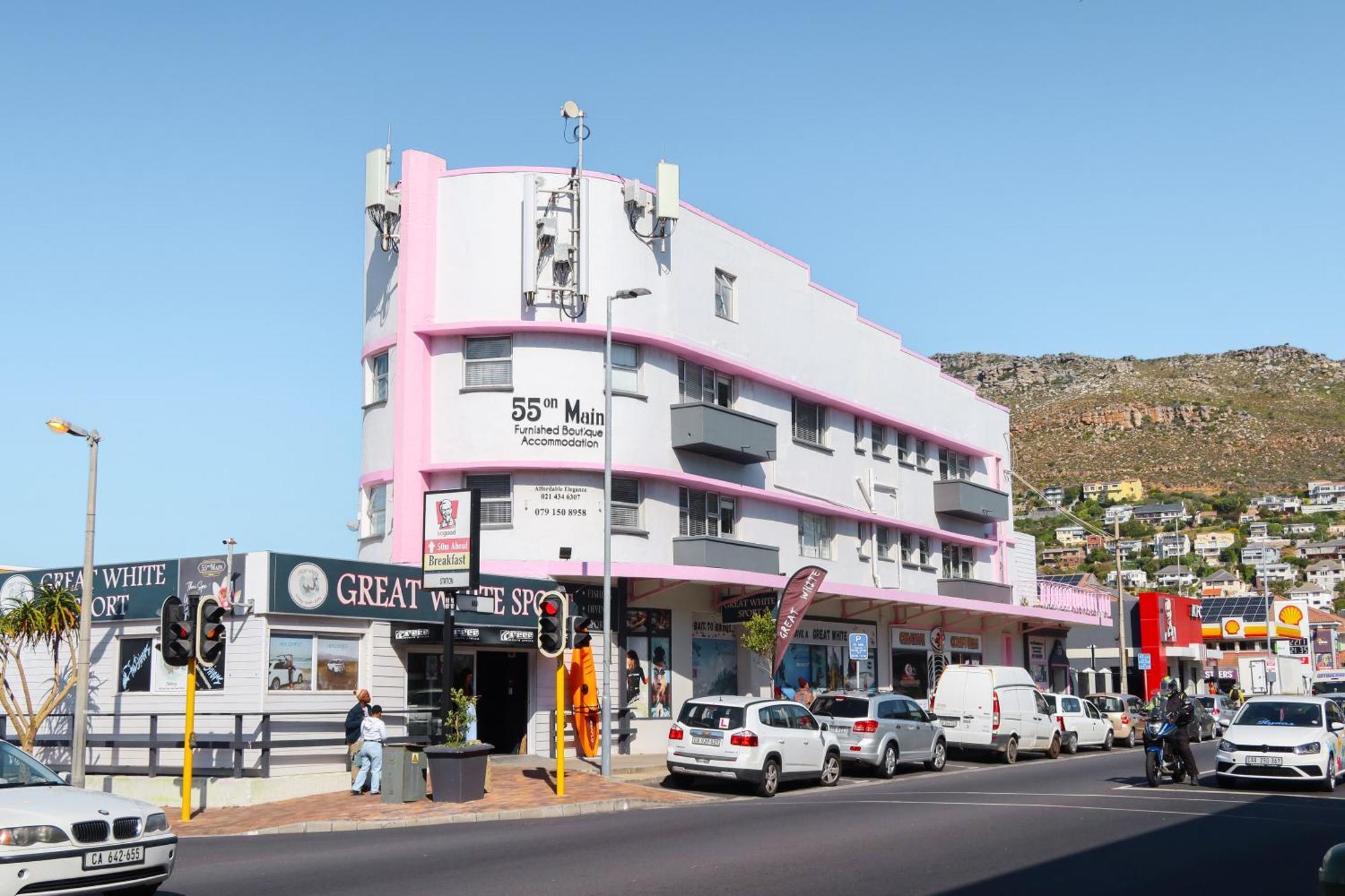55 On Main Guesthouse And Spa Fish Hoek Extérieur photo